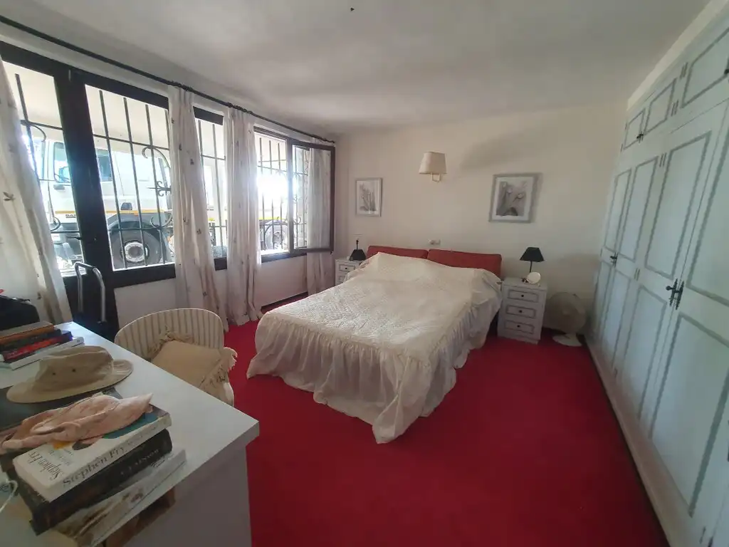 Habitación de Finca rústica en venta en Puigpunyent con Aire acondicionado, Jardín privado y Piscina
