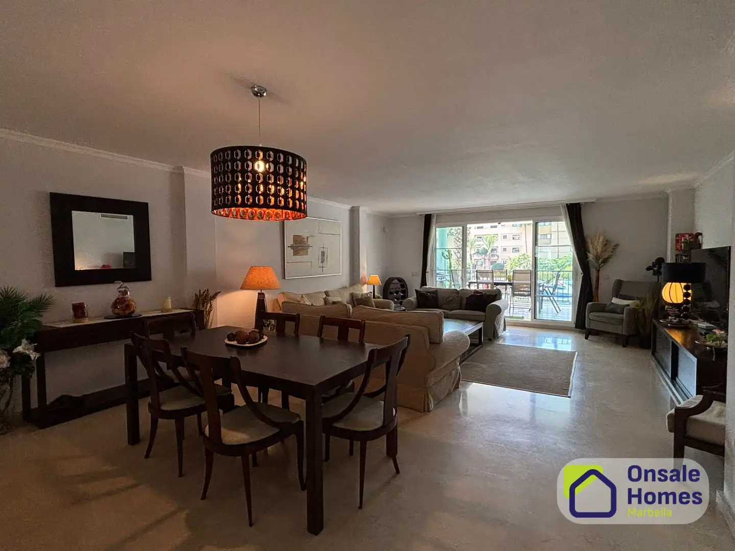 Appartamento con terrazza in vendita a Avenida de la Marina, imagen 7
