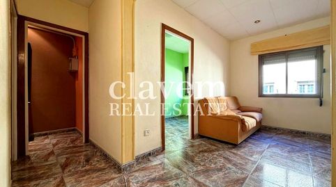 Foto 3 von Wohnung zum Verkauf in Del Cadí, El Turó de la Peira, Barcelona Capital