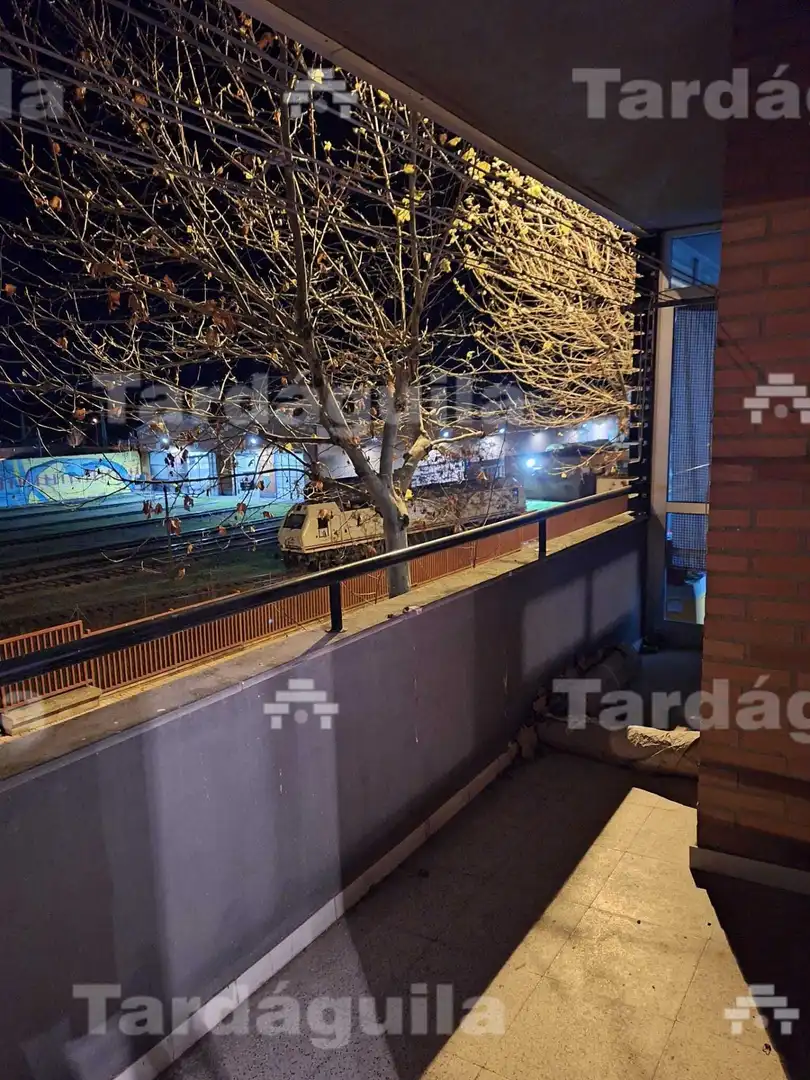 Vista exterior de Piso en venta en Salamanca con Jardín privado, Terraza y Amueblado
