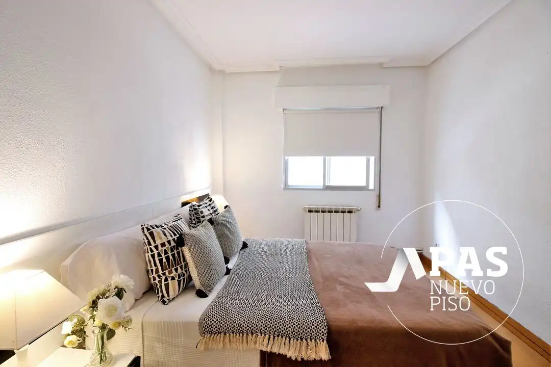 Habitación de Piso en venta en Santander con Calefacción