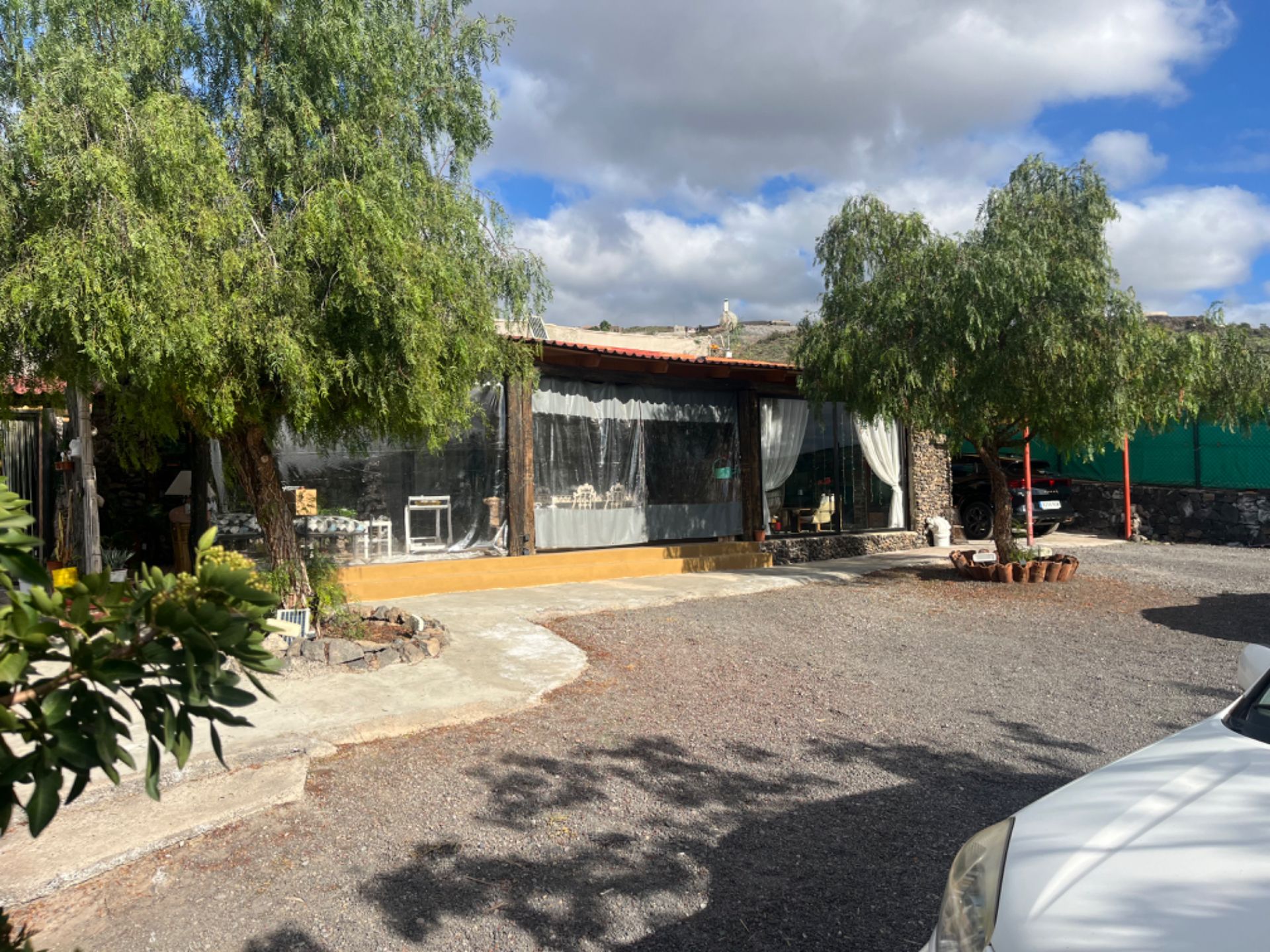 Vista exterior de Finca rústica en venda en Guía de Isora amb Calefacció, Jardí privat i Moblat