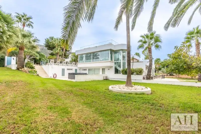 Casa en venta en L'Albir