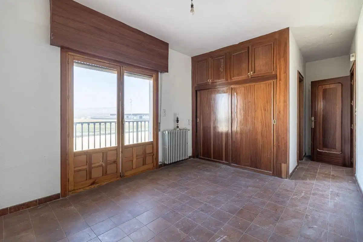 Dormitori de Finca rústica en venda en Santa Fe amb Calefacció, Jardí privat i Terrassa