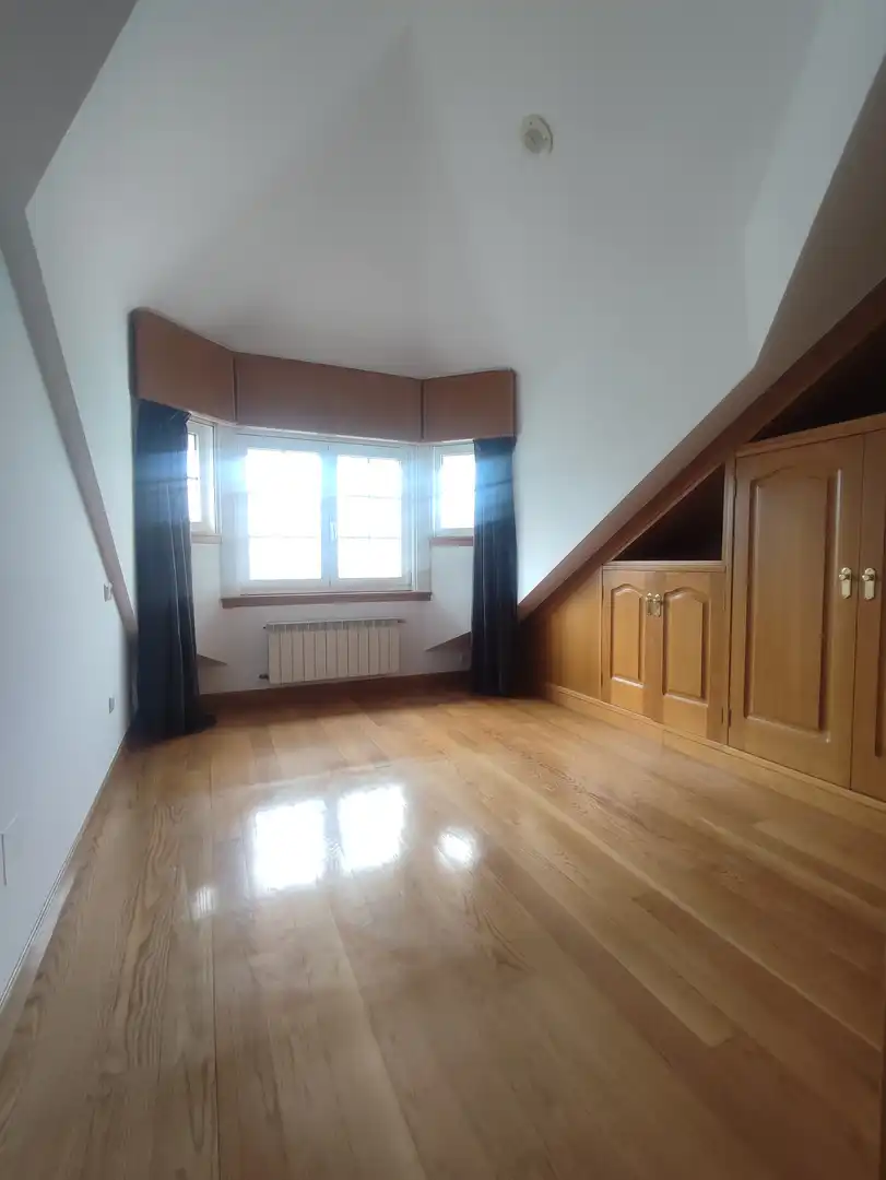 Pis de lloguer a Rúa Betanzos, Ensanche