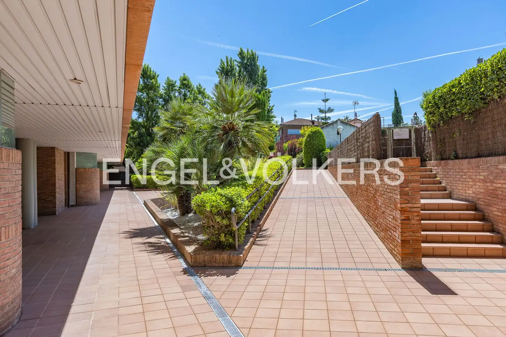 Terrace of Flat for sale in Sant Cugat del Vallès  with Air Conditioner, Heating and Private garden