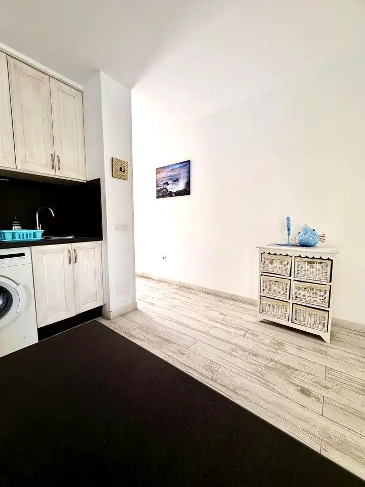 Erdgeschoss zum Verkauf in Adeje mit Terrasse und Möbliert