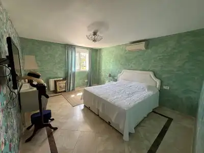 Chalet con piscina en venta en Calle de la Gaviota, 29604 Marbella, imagen 10