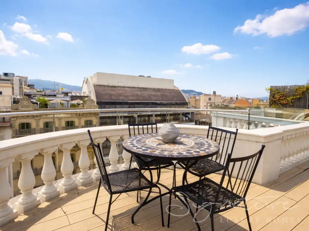 Penthouse mit Aufzug zur Miete in Calle Arago, imagen 29