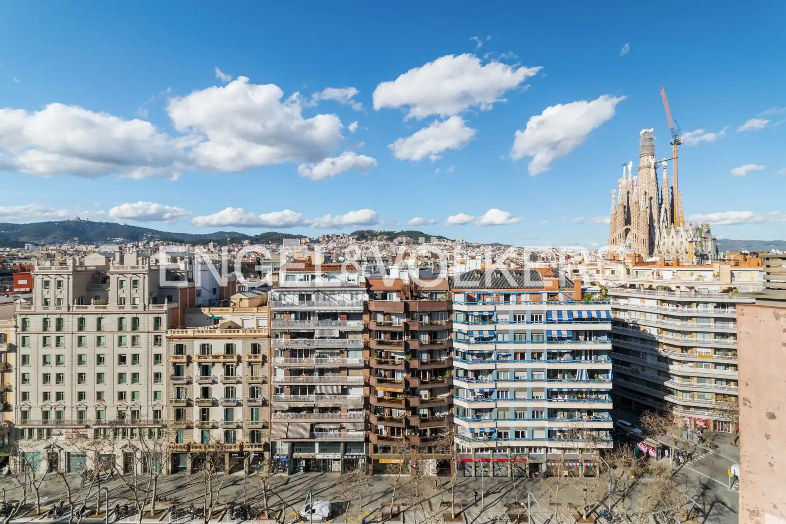Vista exterior de Pis de lloguer en Barcelona amb Calefacció