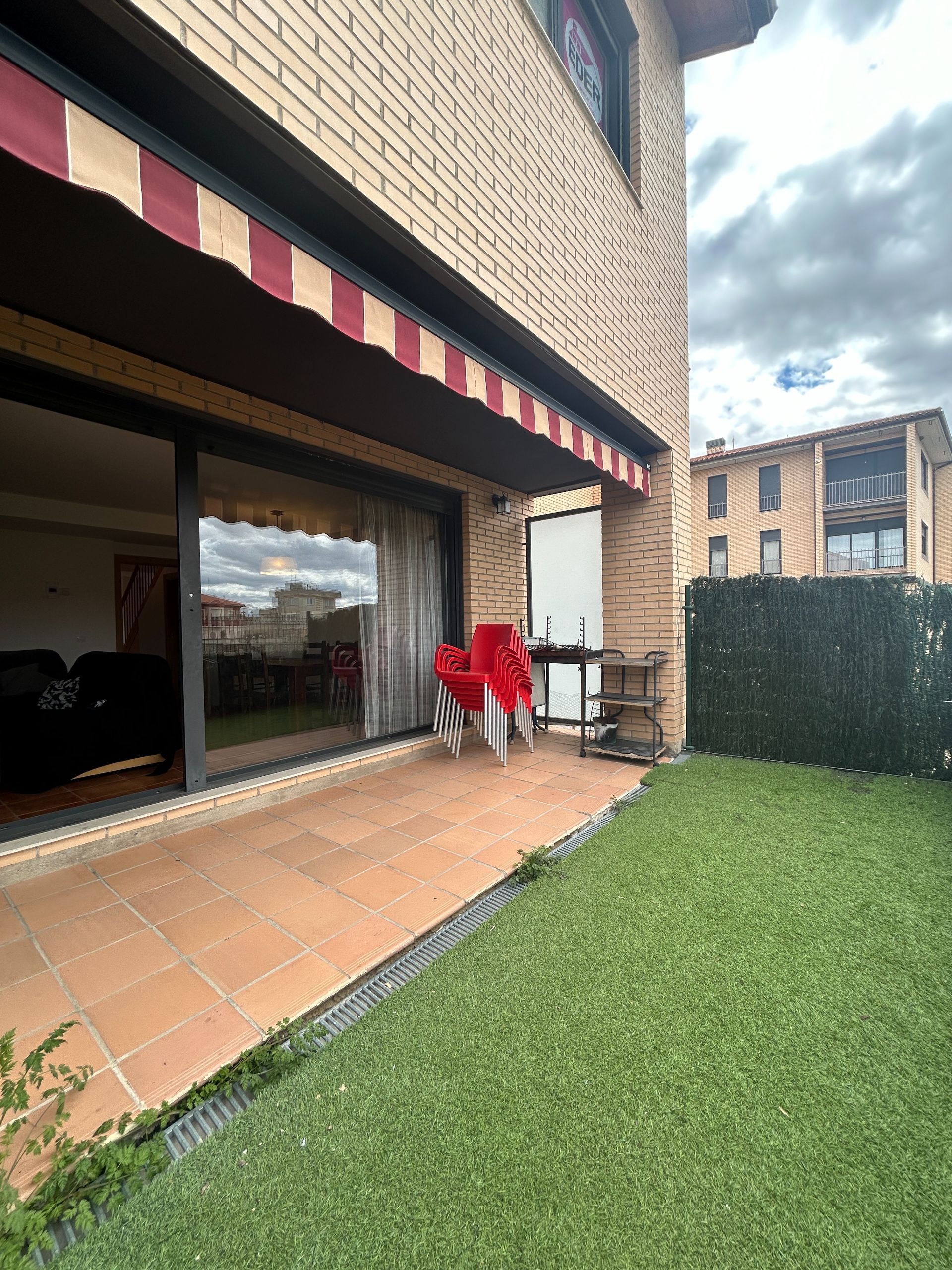 Terrassa de Casa adosada en venda en Rodezno amb Calefacció, Terrassa i Traster