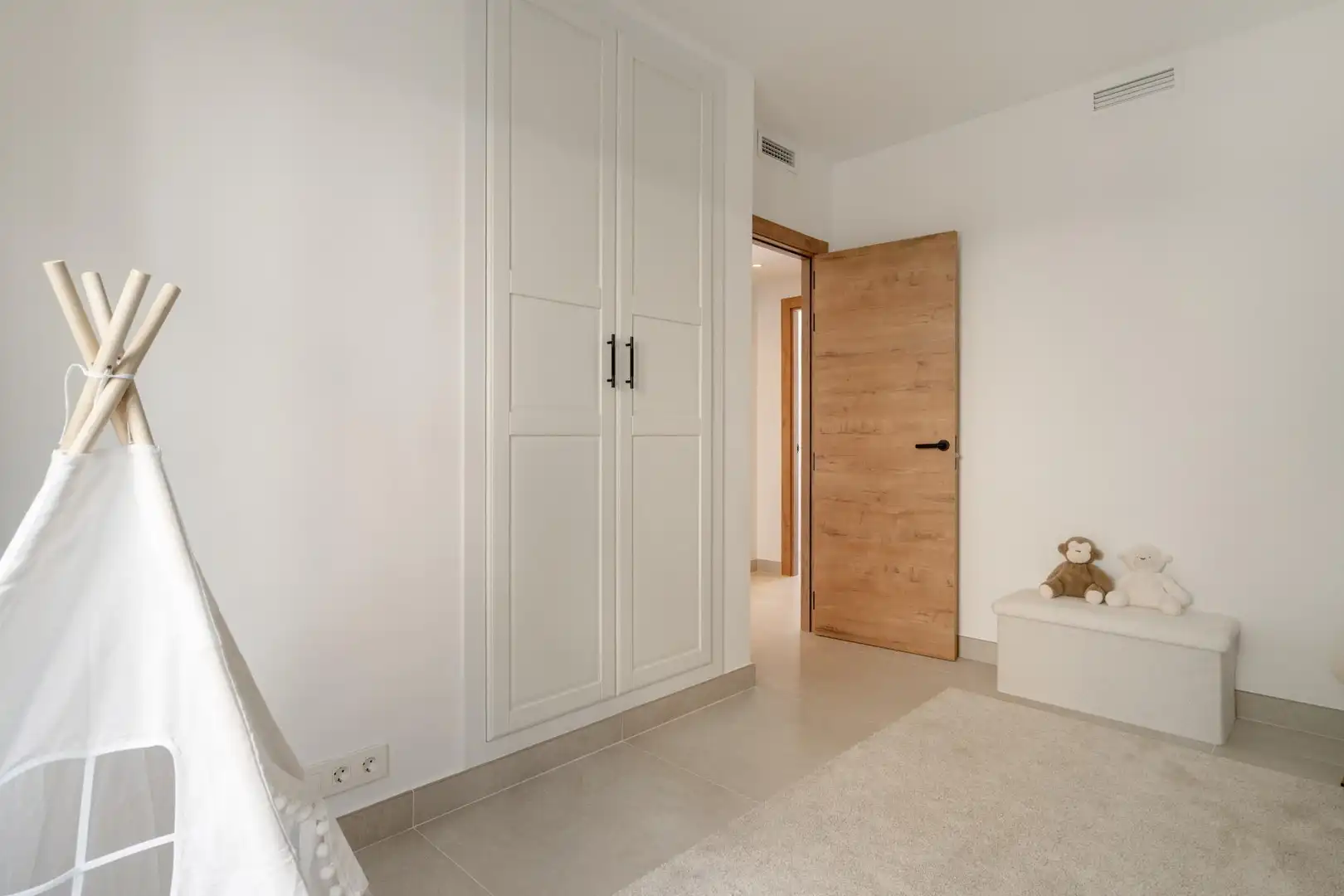 Casa adosada en venda en Estepona amb Aire condicionat, Calefacció i Terrassa