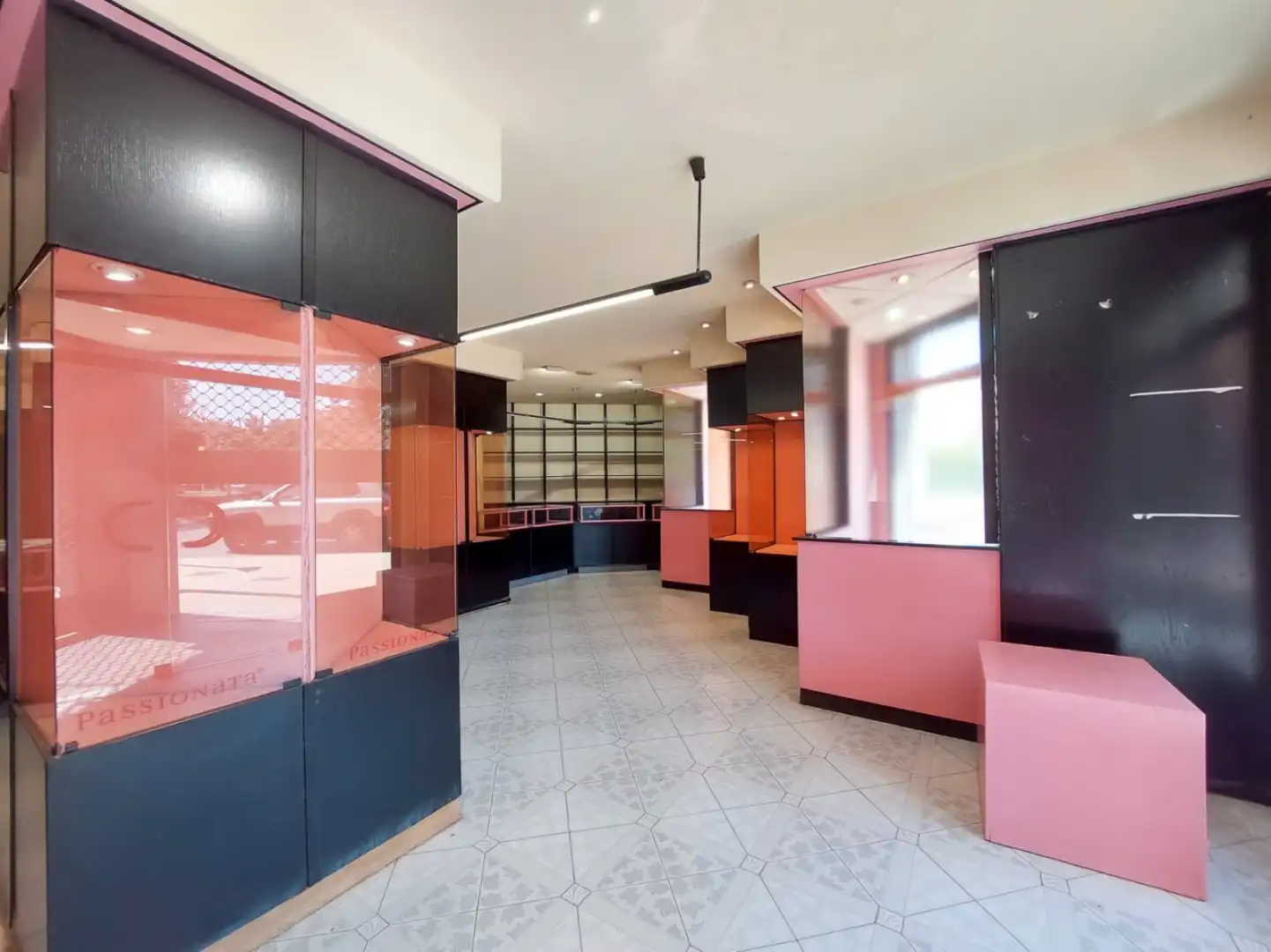 Local comercial de lloguer a Puerto de Sagunto - Avenida NUEVE OCTUBRE, imagen 4