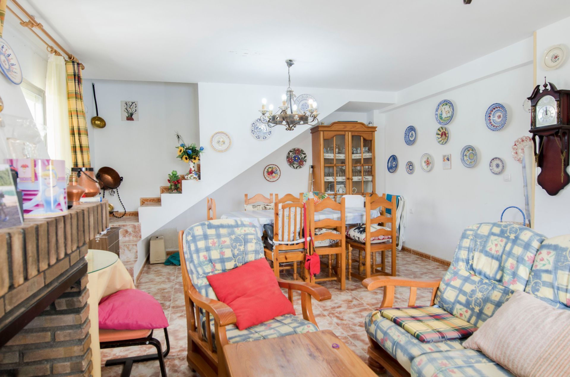 Sala d'estar de Casa o xalet en venda en Quijorna amb Piscina