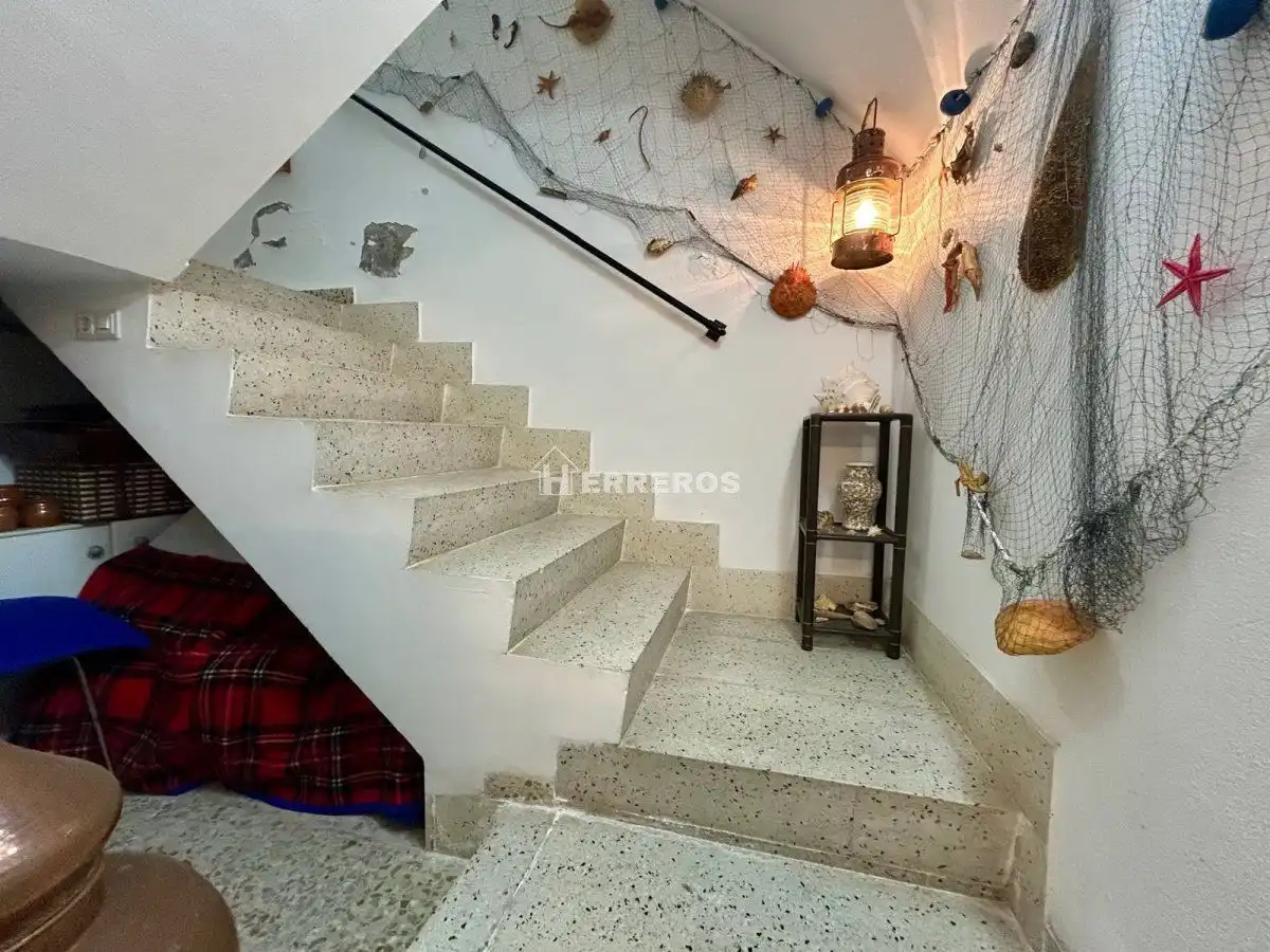 Casa adosada en venta en Baños de Río Tobía con Aire acondicionado, Calefacción y Parquet