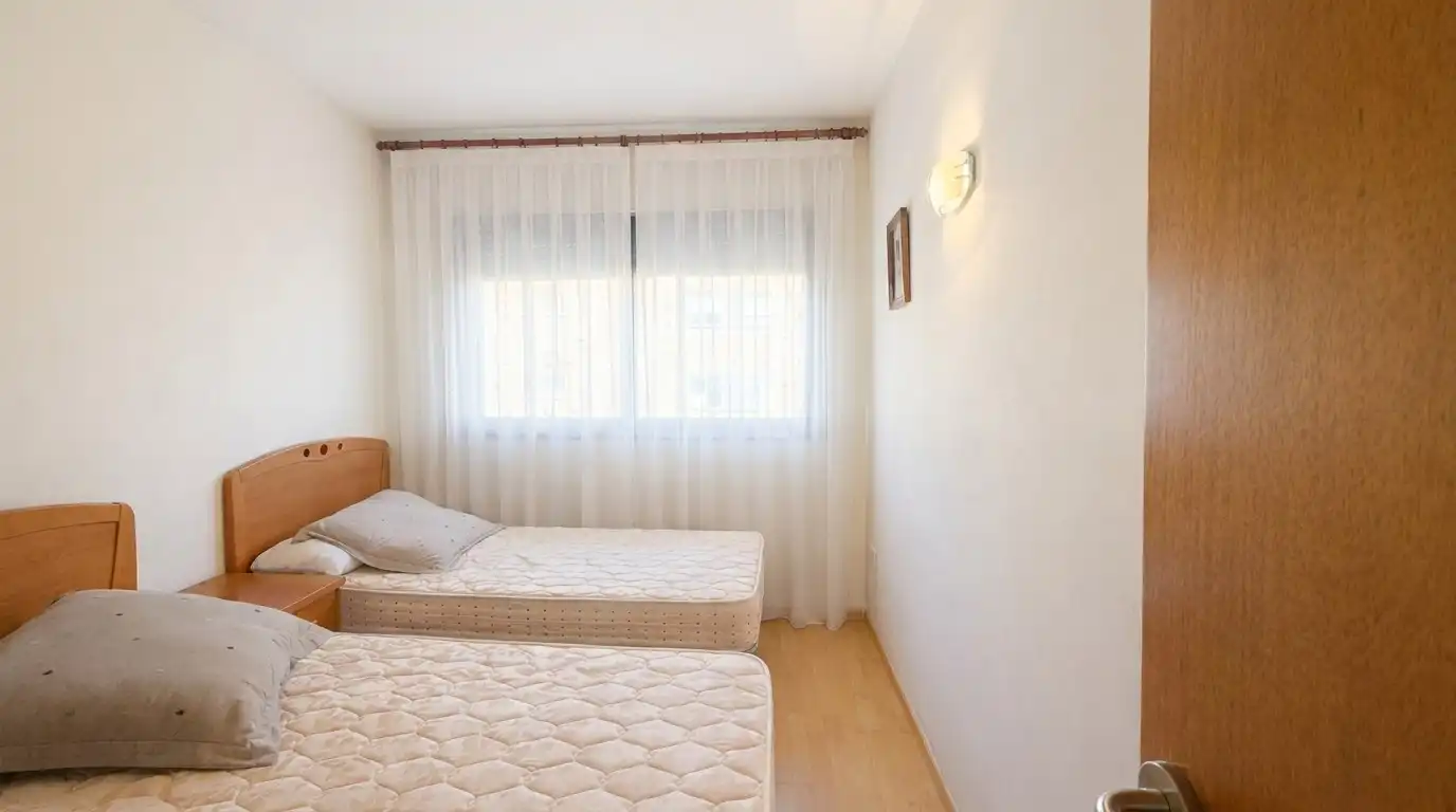 Habitación de Piso en venta en Girona con Aire acondicionado, Calefacción y Balcón