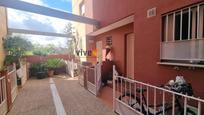 Exterior view of Flat for sale in San Juan de Aznalfarache  with Private garden, Parquet flooring and Terrace