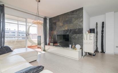 Living room of Flat for sale in Alicante / Alacant  with Heating, Private garden and Terrace