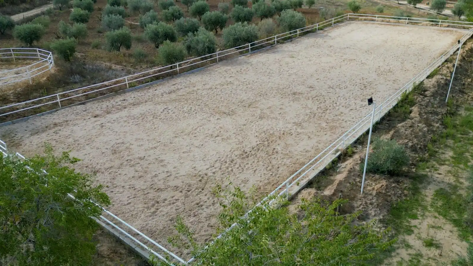 Grundstücke zum Verkauf in Olivares, Batres