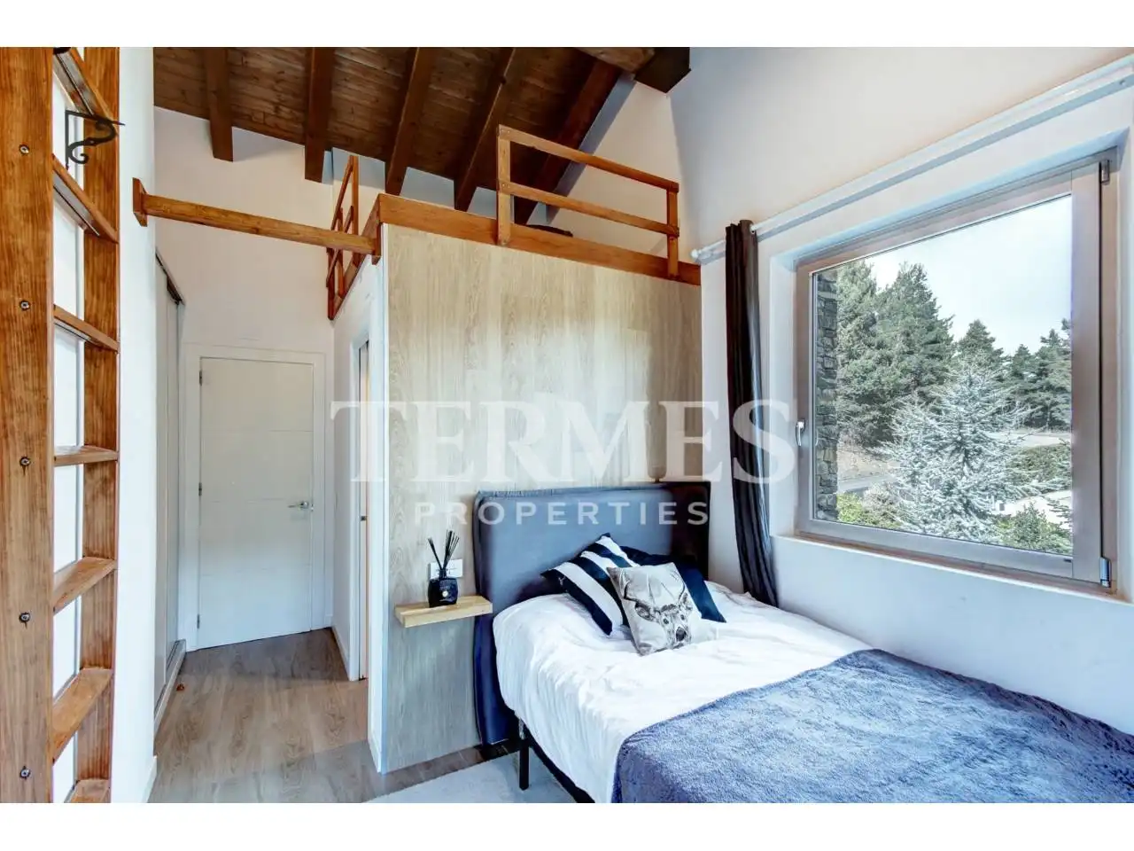 Habitación de Casa o chalet en venta en Alp con Calefacción, Jardín privado y Terraza