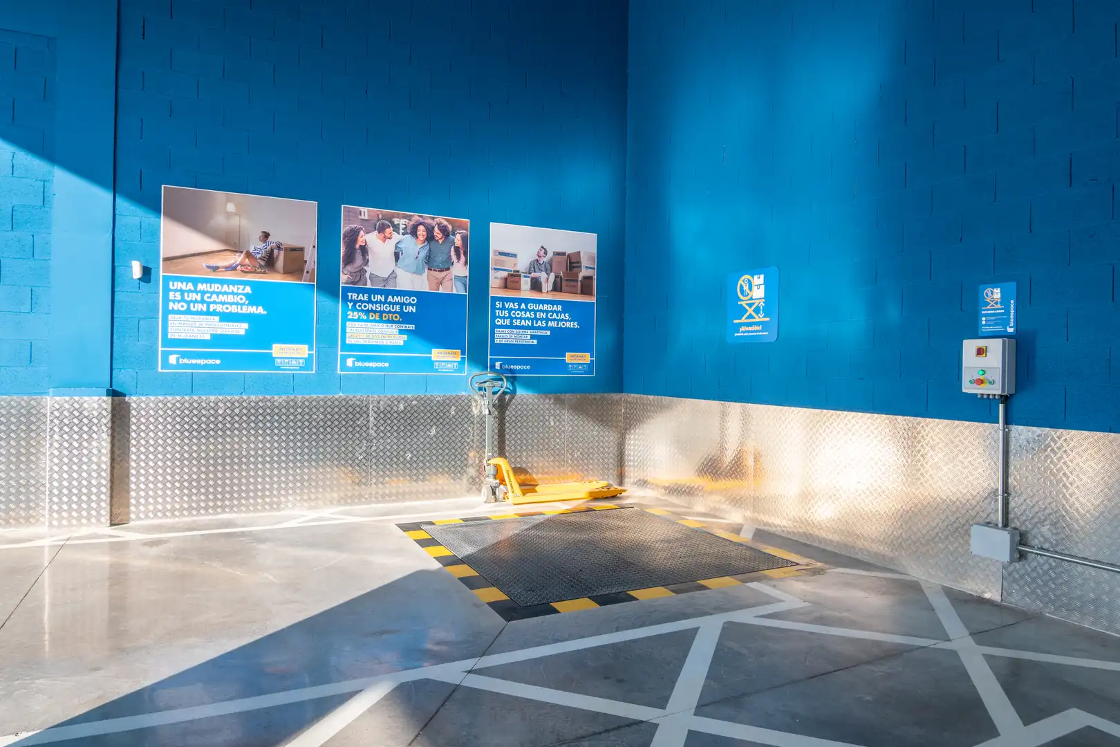 Garage zur Miete in Coslada mit Alarm