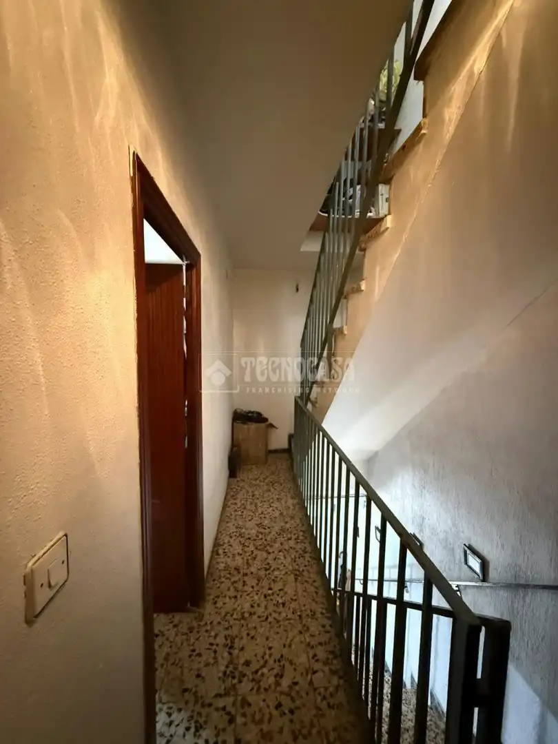 Detached homes for sale in Sevilla  with Air Conditioner and Terrace
