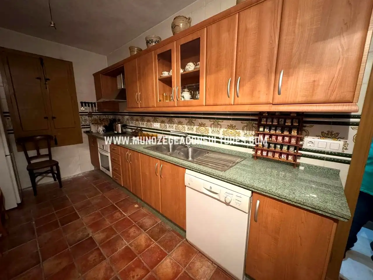 Cocina de Casa o chalet en venta en Lucena con Aire acondicionado, Jardín privado y Piscina