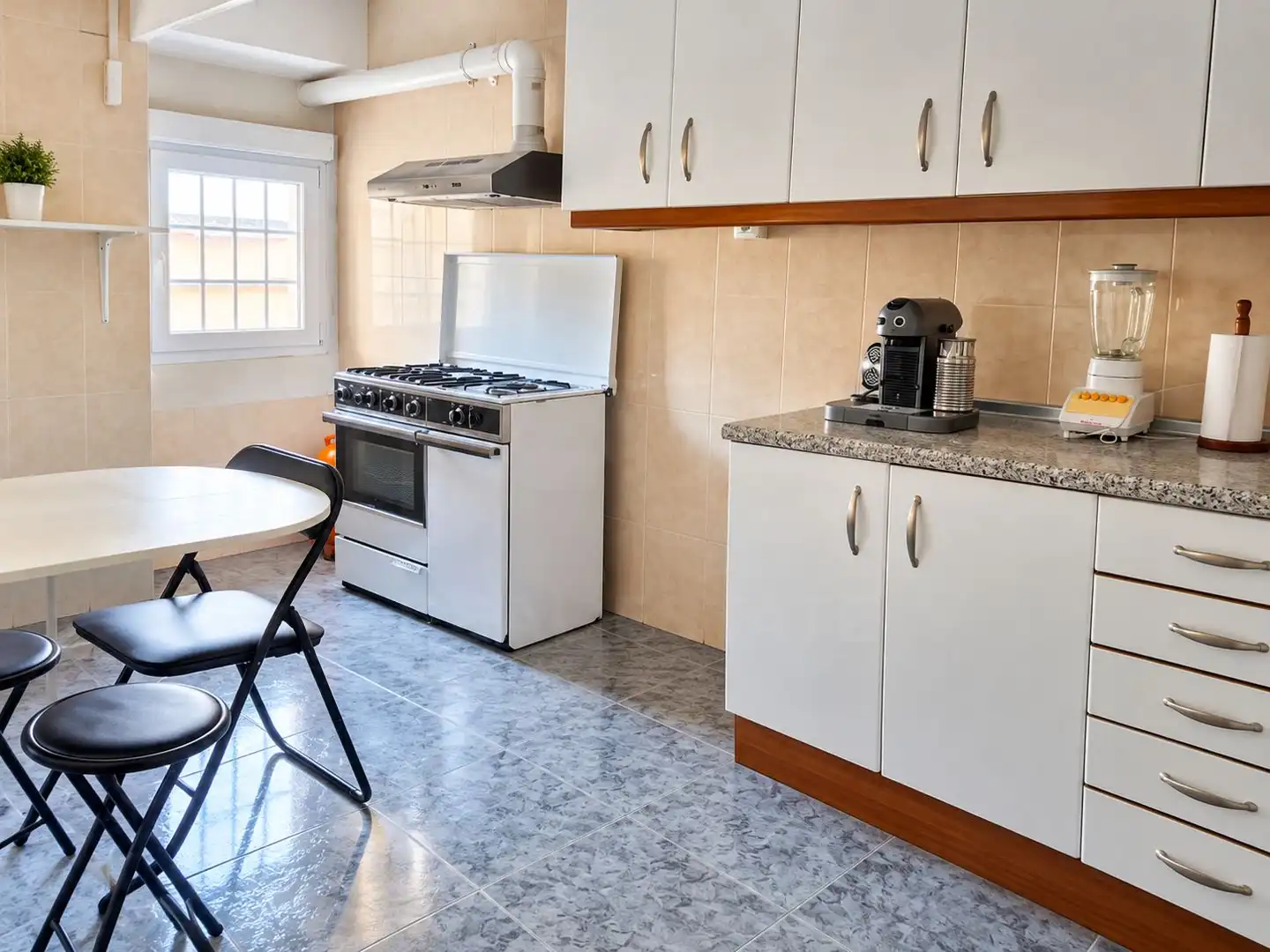 Kitchen of Country homes for sale in Montearagón, Toledo