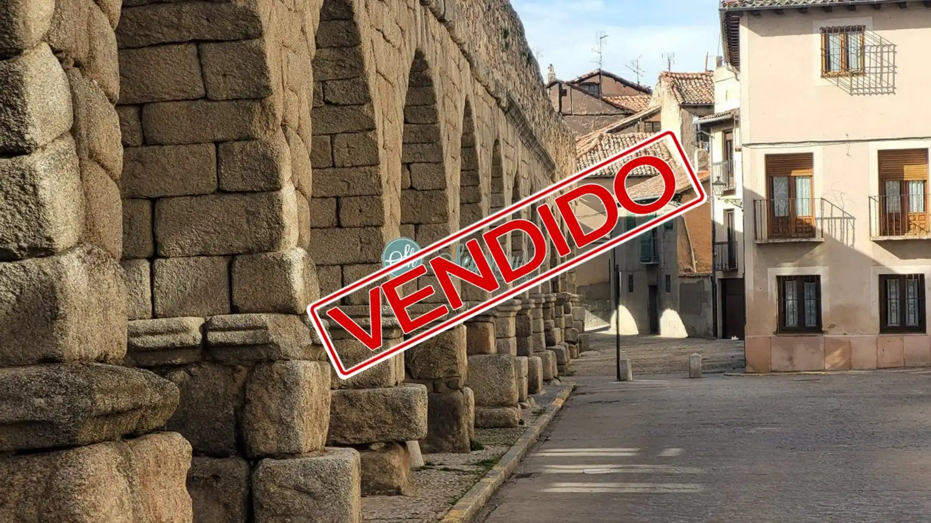 Vista exterior de Piso en venta en Segovia Capital con Calefacción, Parquet y Terraza