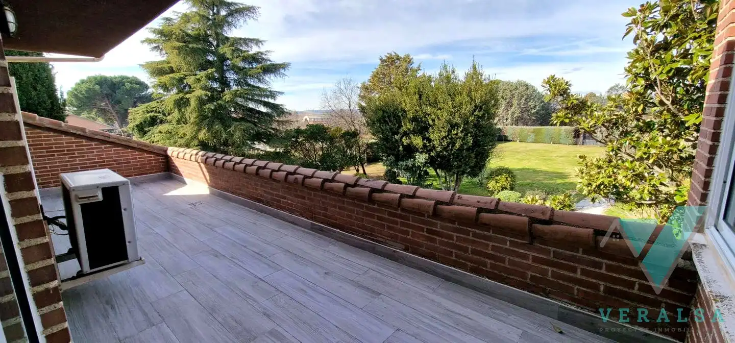 Casa o xalet en venda a Del Bonsái, Prado Norte