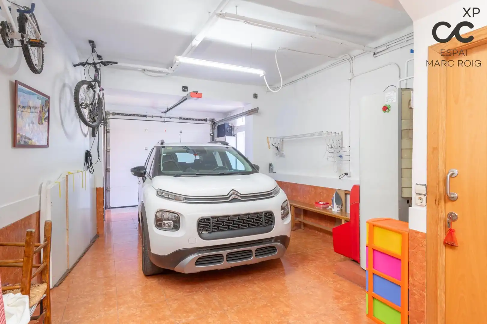 Parking de Casa o chalet en venta en Olot con Calefacción, Jardín privado y Parquet