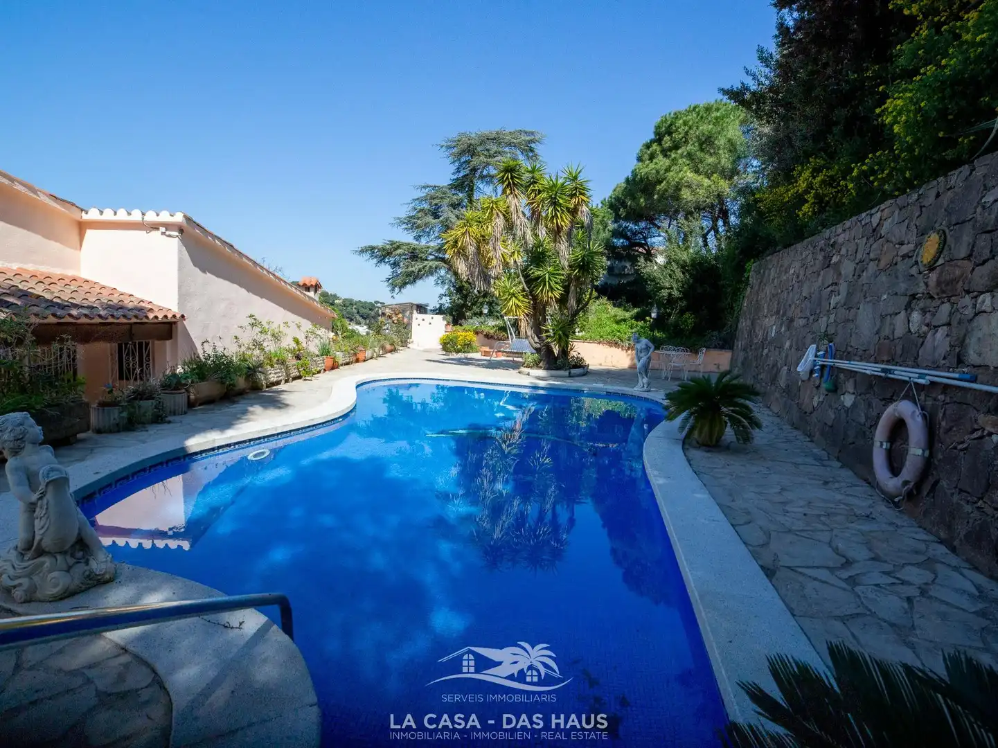 Piscina de Casa o xalet en venda en Lloret de Mar amb Jardí privat, Terrassa i Balcó