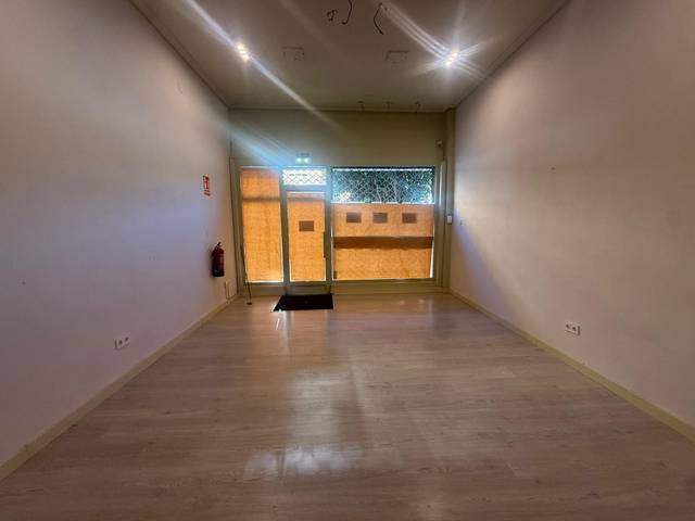 Local comercial en Alquiler en Piedras Blancas - Calle Rey Pelayo, 4 en Piedras Blancas