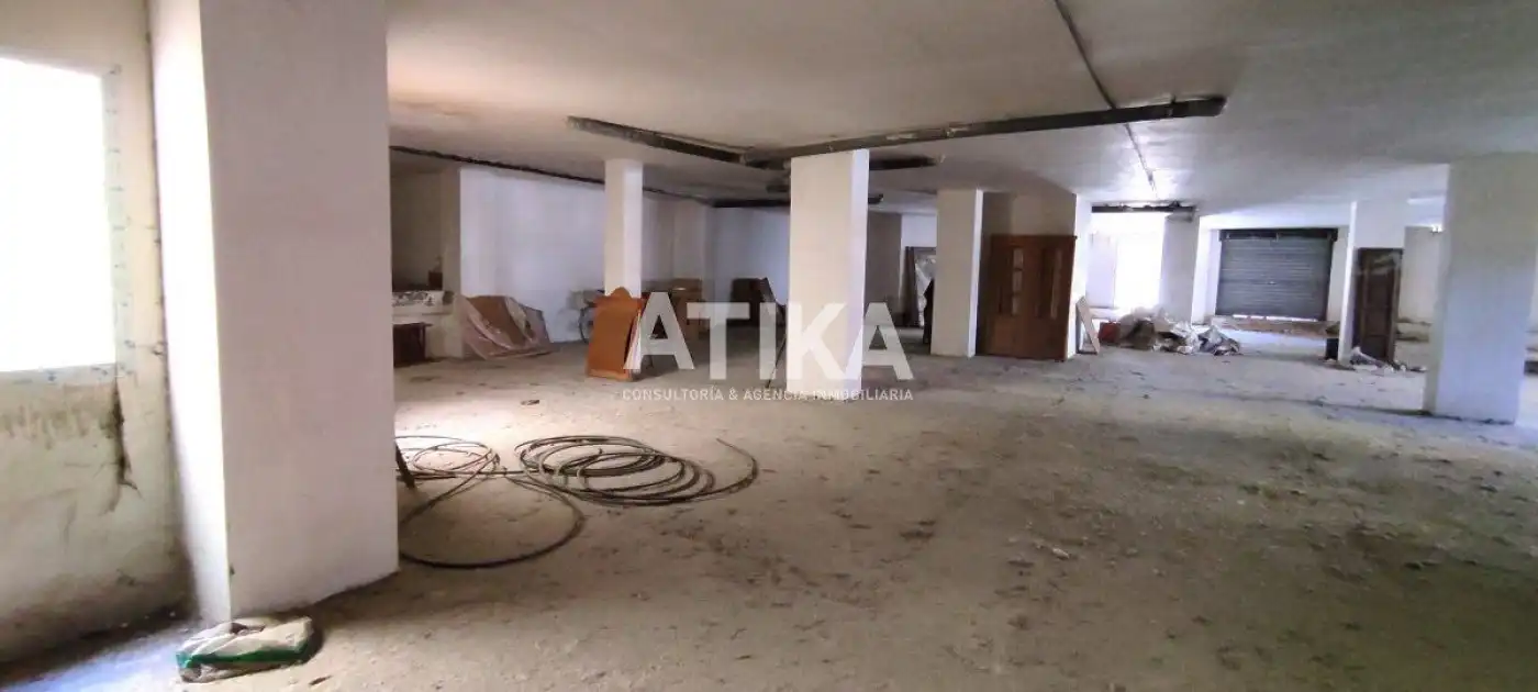 Locale commerciale in vendita a Sant Josep - Zona Hospital, imagen 5