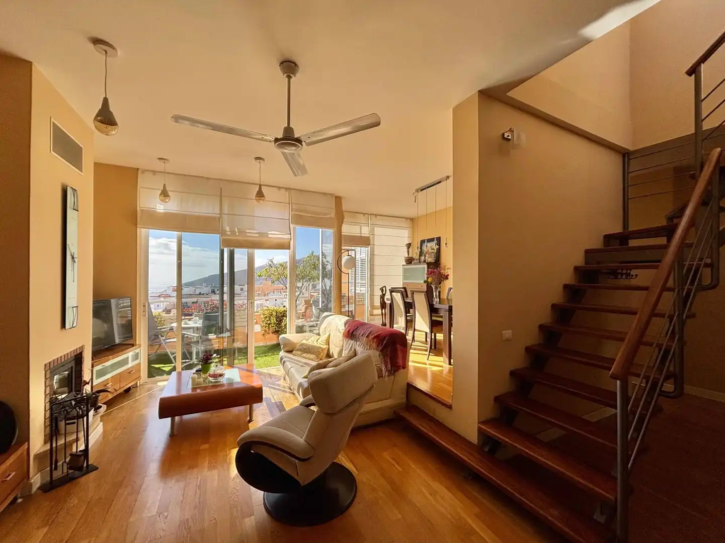Sala de estar de Ático en venta en Güímar con Parquet, Terraza y Balcón