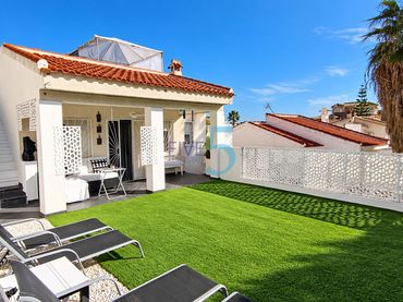 Casa con piscina en venta en Ciudad Quesada