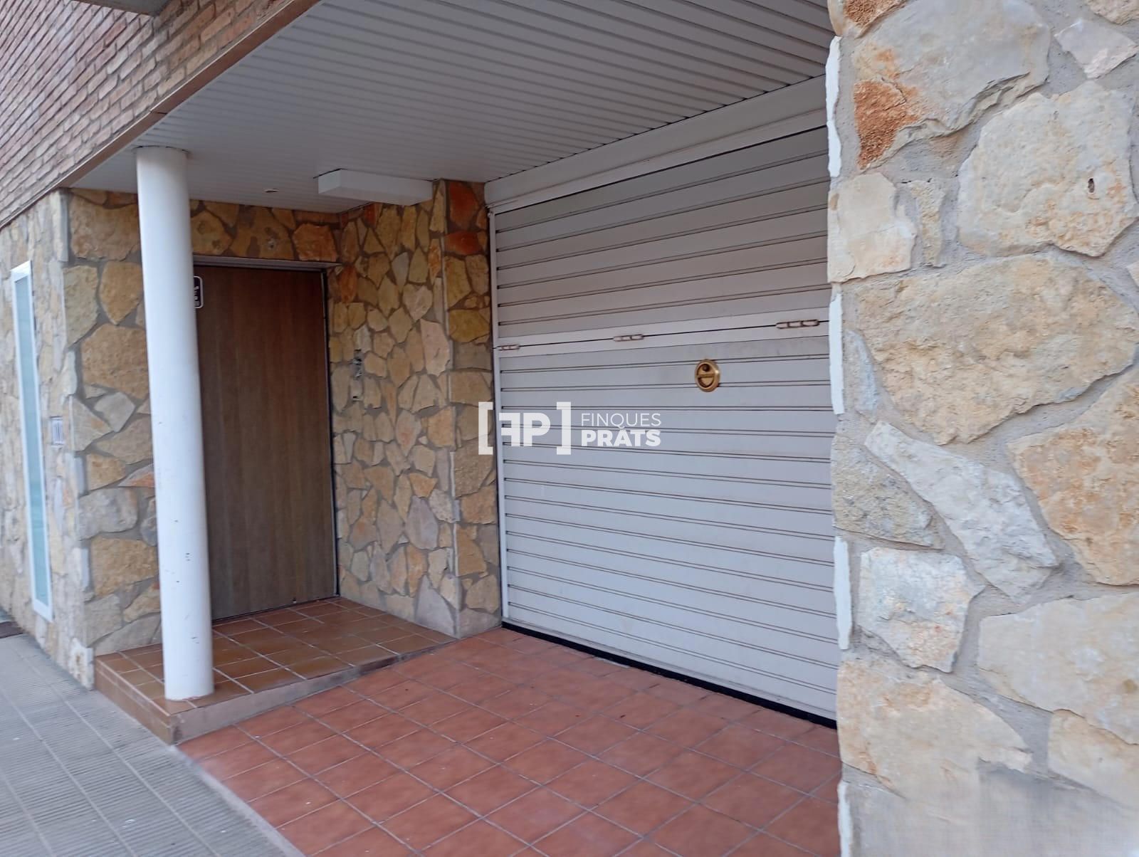 Casa adosada en venda en Balaguer amb Jardí privat i Traster