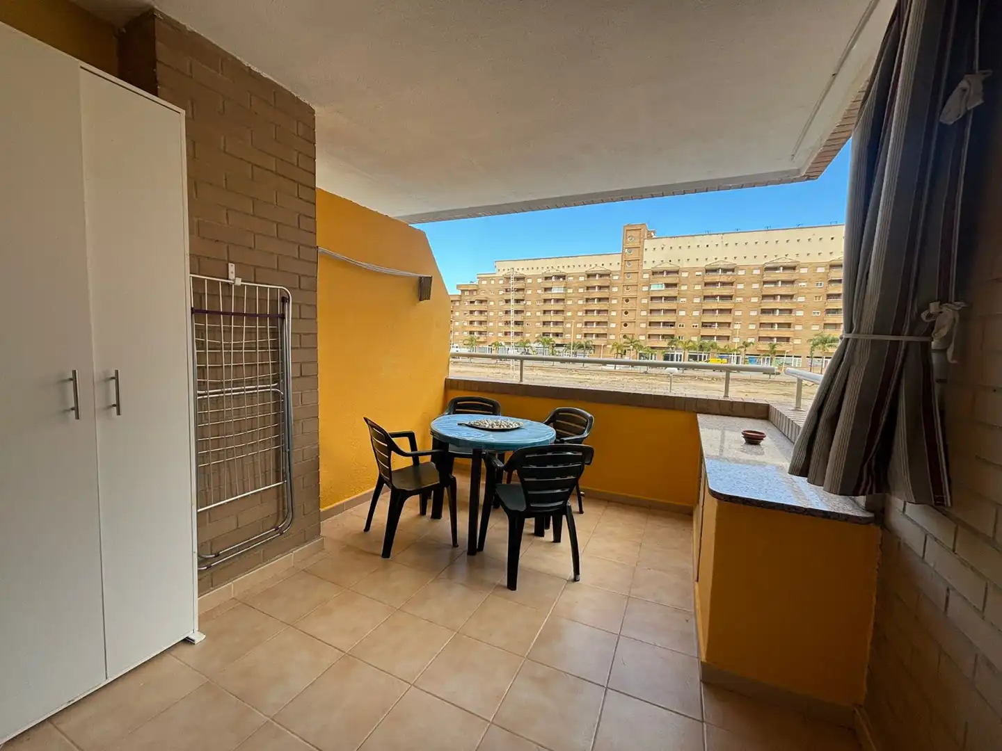 Apartment with pool for sale in Avenida Central 40