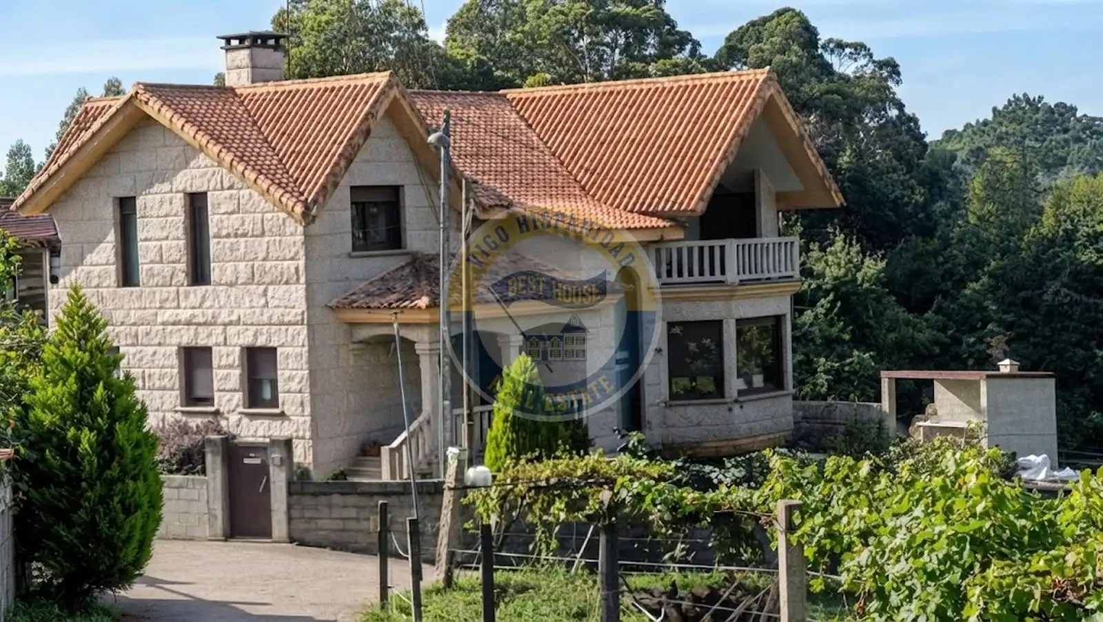 Exterior view of Houses for sale in Bembrive