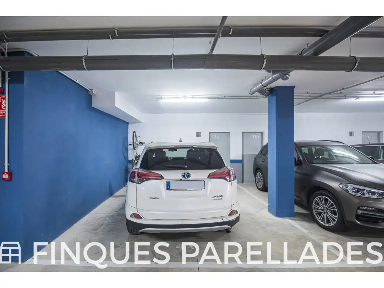 Parking de Piso en venta en Sitges con Aire acondicionado, Calefacción y Jardín privado