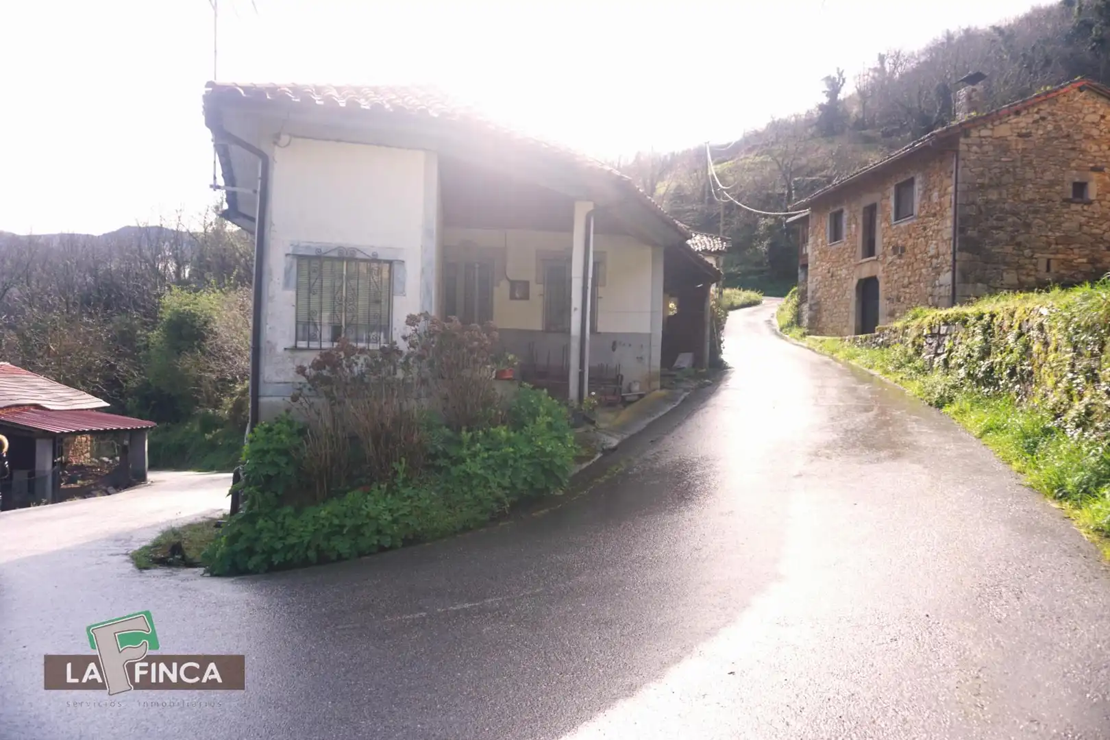 Vista exterior de Casa o chalet en venta en Belmonte de Miranda