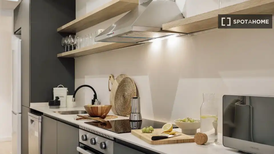 Cocina de Piso de alquiler en Barcelona con Aire acondicionado, Calefacción y Amueblado