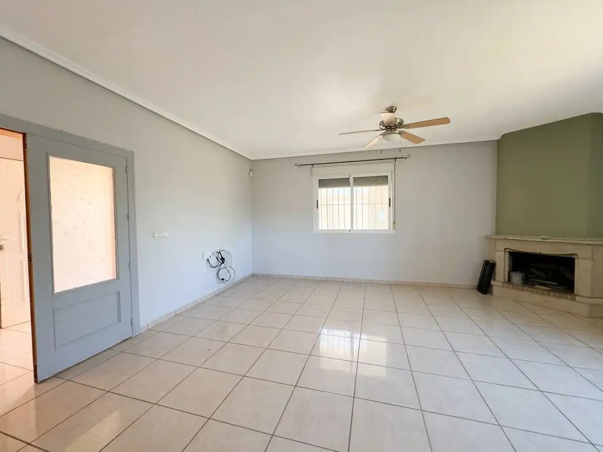 Residential for sale in Dolores