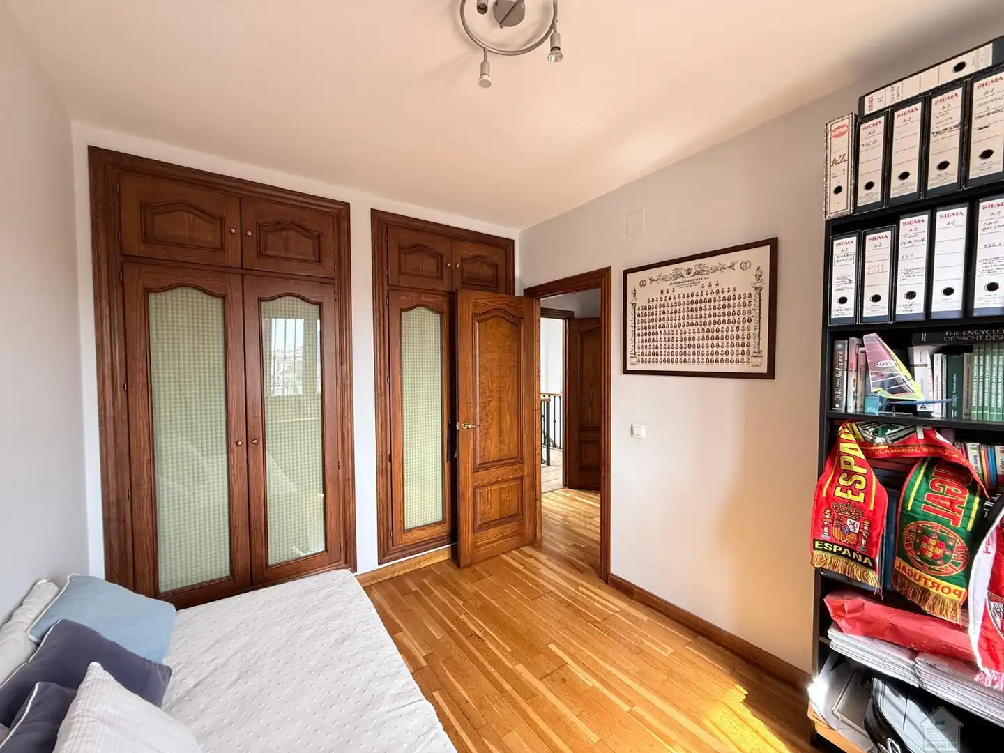 Dormitori de Casa o xalet en venda en Montequinto amb Aire condicionat, Calefacció i Parquet