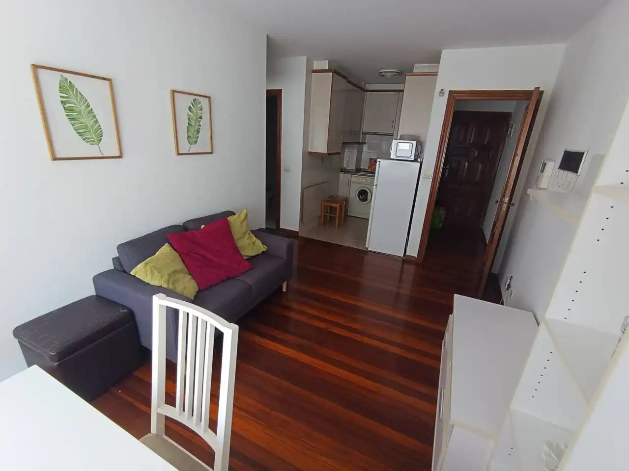 Flat for rent in Calle República Argentina, Ensanche - Sar