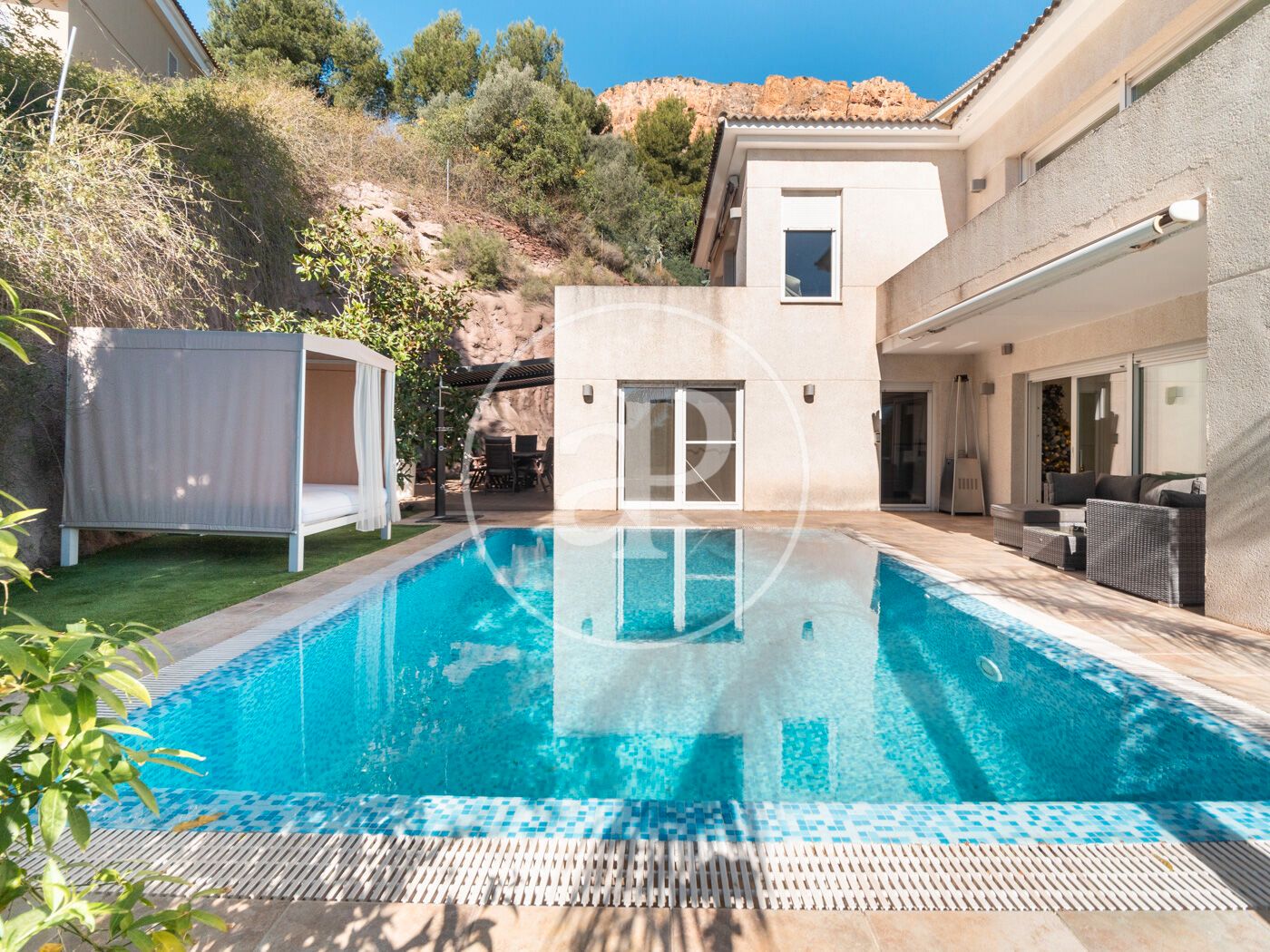 Piscina de Casa o chalet en venta en Gilet con Aire acondicionado, Calefacción y Jardín privado