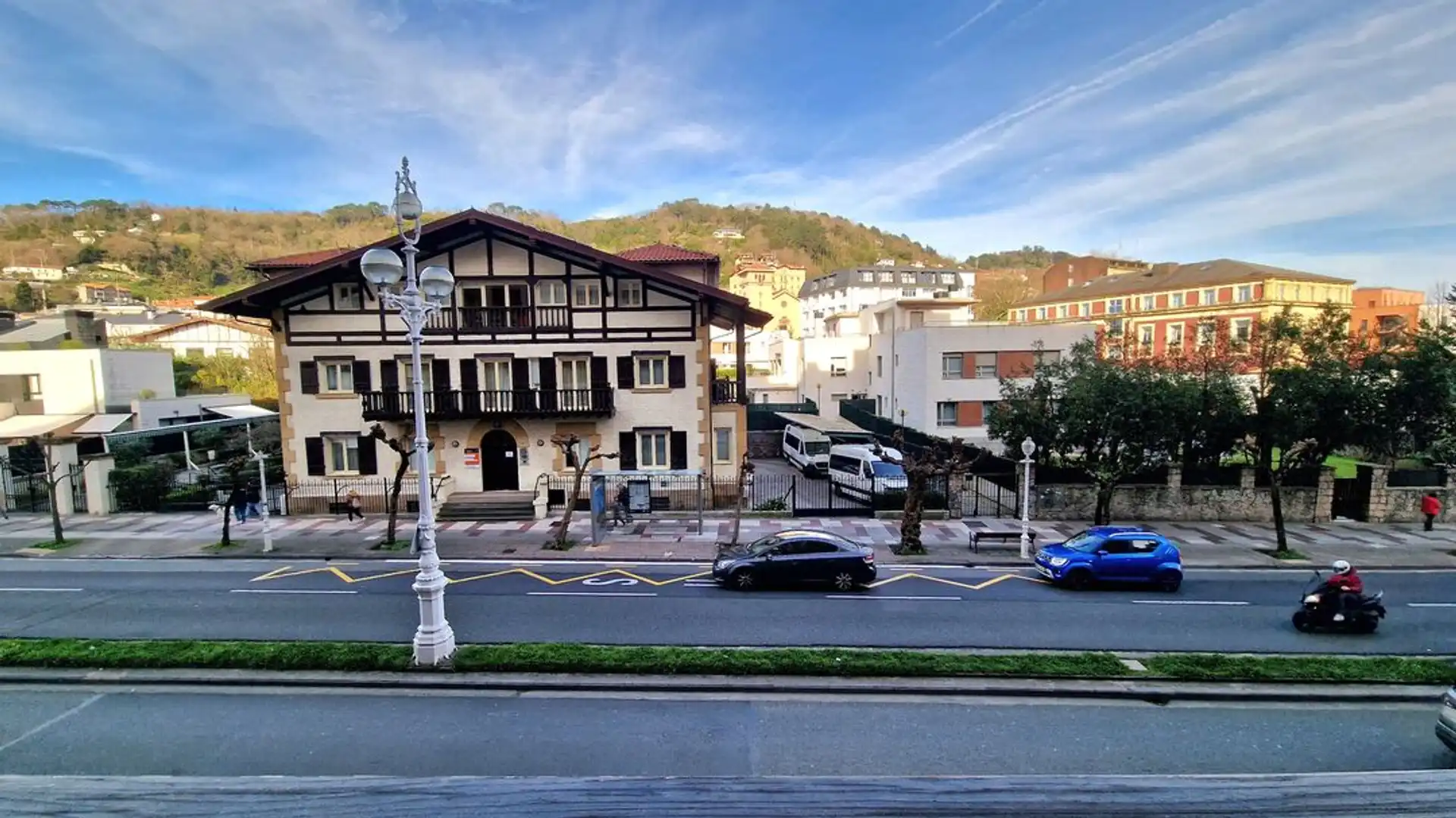 Vista exterior de Piso de alquiler en Donostia - San Sebastián  con Calefacción y Balcón