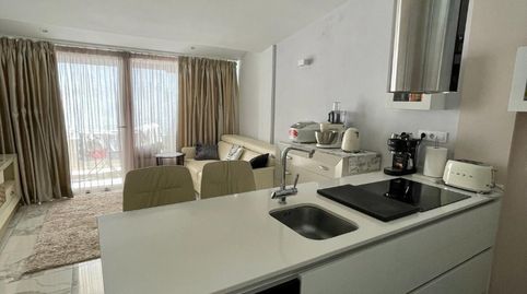 Foto 2 de Apartamento en venta en Calle el Sauce, Playa Fañabé Alto, Adeje