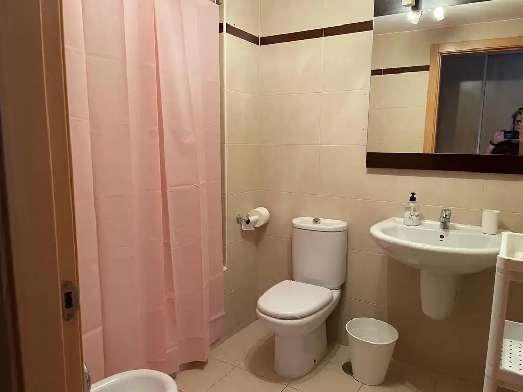 Bathroom of Apartments for rent in Almería  with Air Conditioner, Heating and Furnished