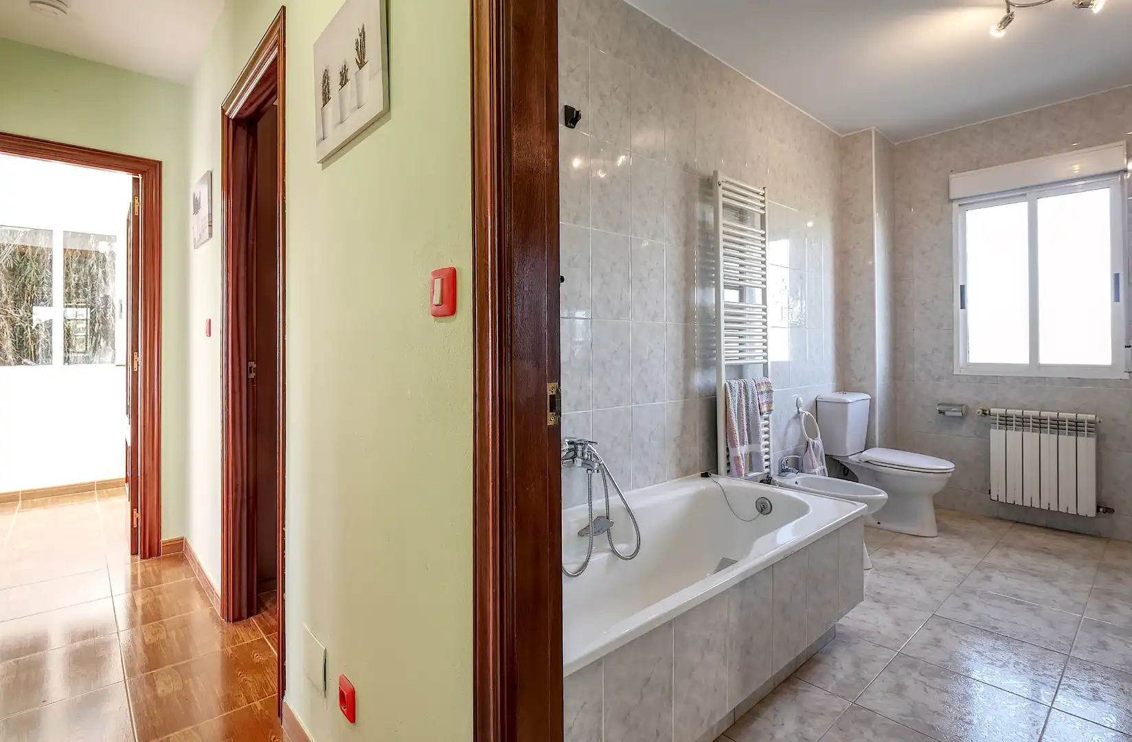 Bathroom of Houses for sale in Cerceda  with Private garden and Oven